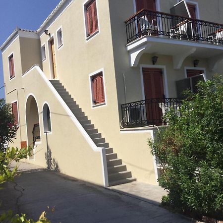 Villa Argo Spetses Town Exterior photo